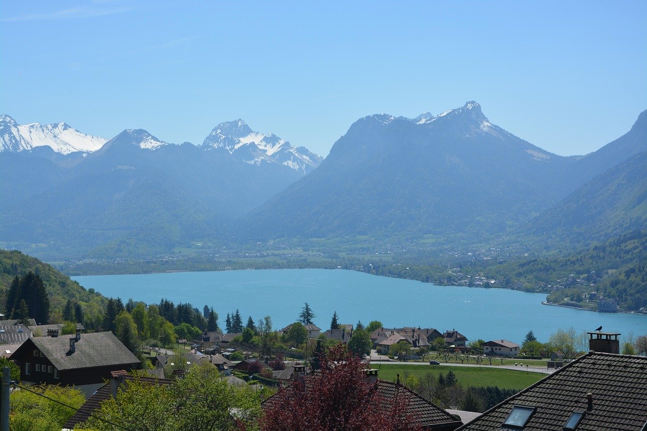 « Dernière Chance : Week-End à Annecy à 55€ avant la Rentrée 2025 »