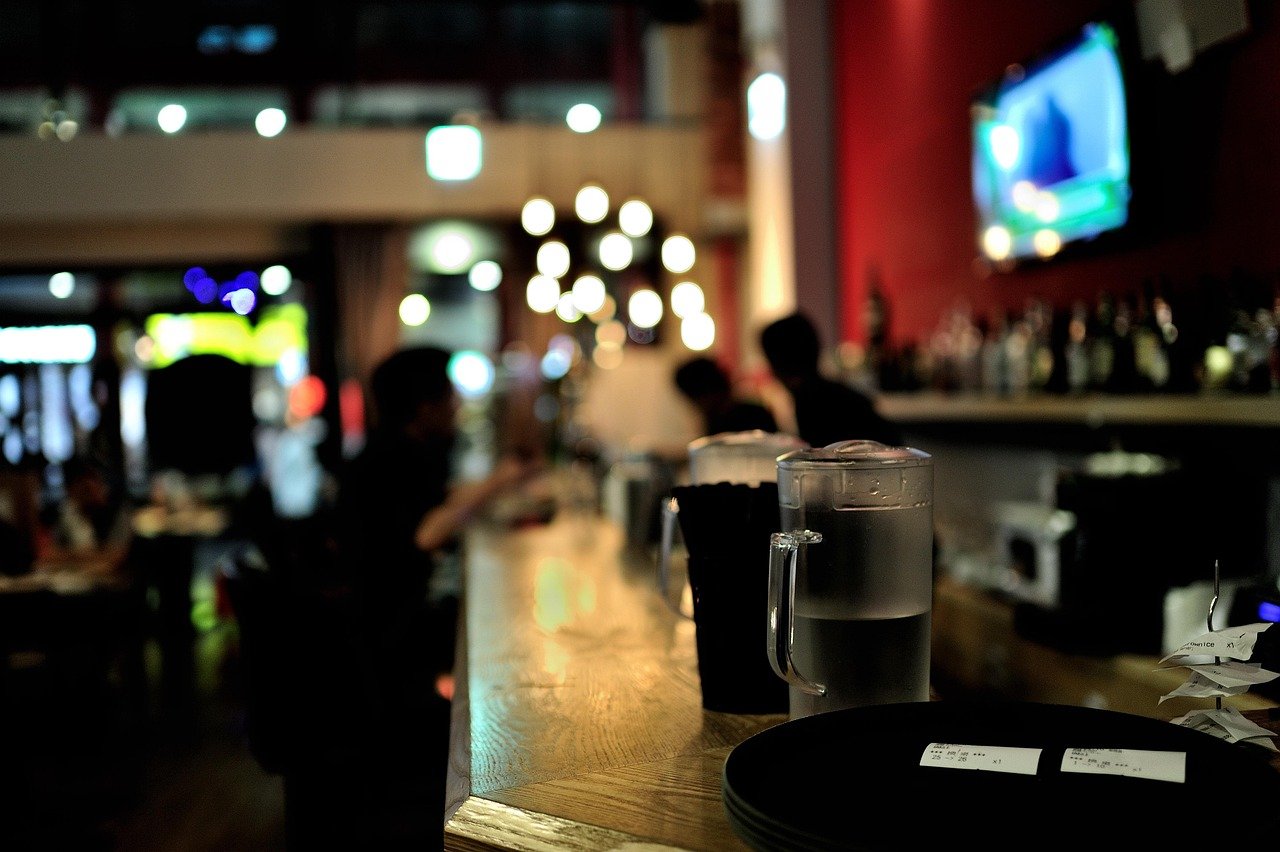 Où trouver des restaurants avec aire de jeux à Lyon en 2025 ?